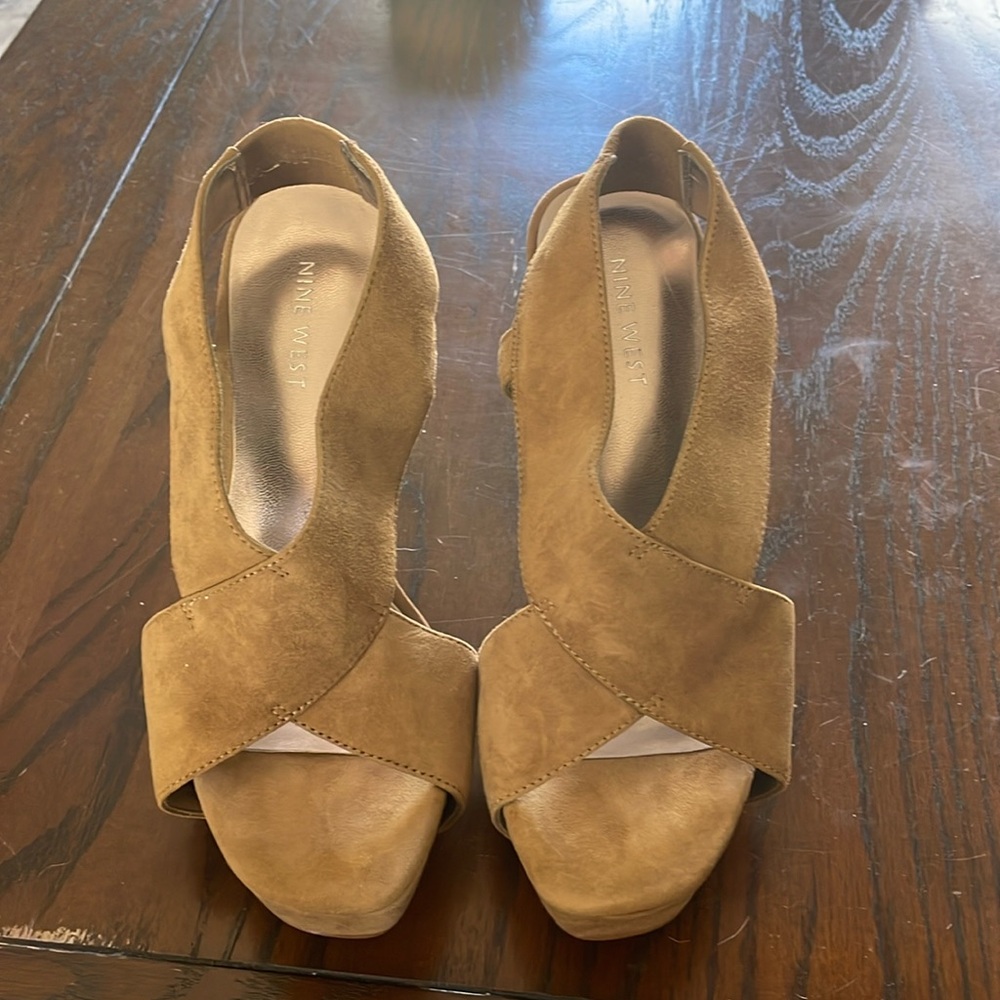 *NEVER WORN* suede strappy open-toe heels by Nine West